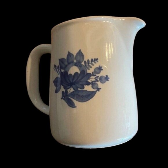Arabia Ursula 60 oz pitcher Ceramic & Porcelain Flower F L-3 HTF Pattern Finland - Picture 6 of 6
